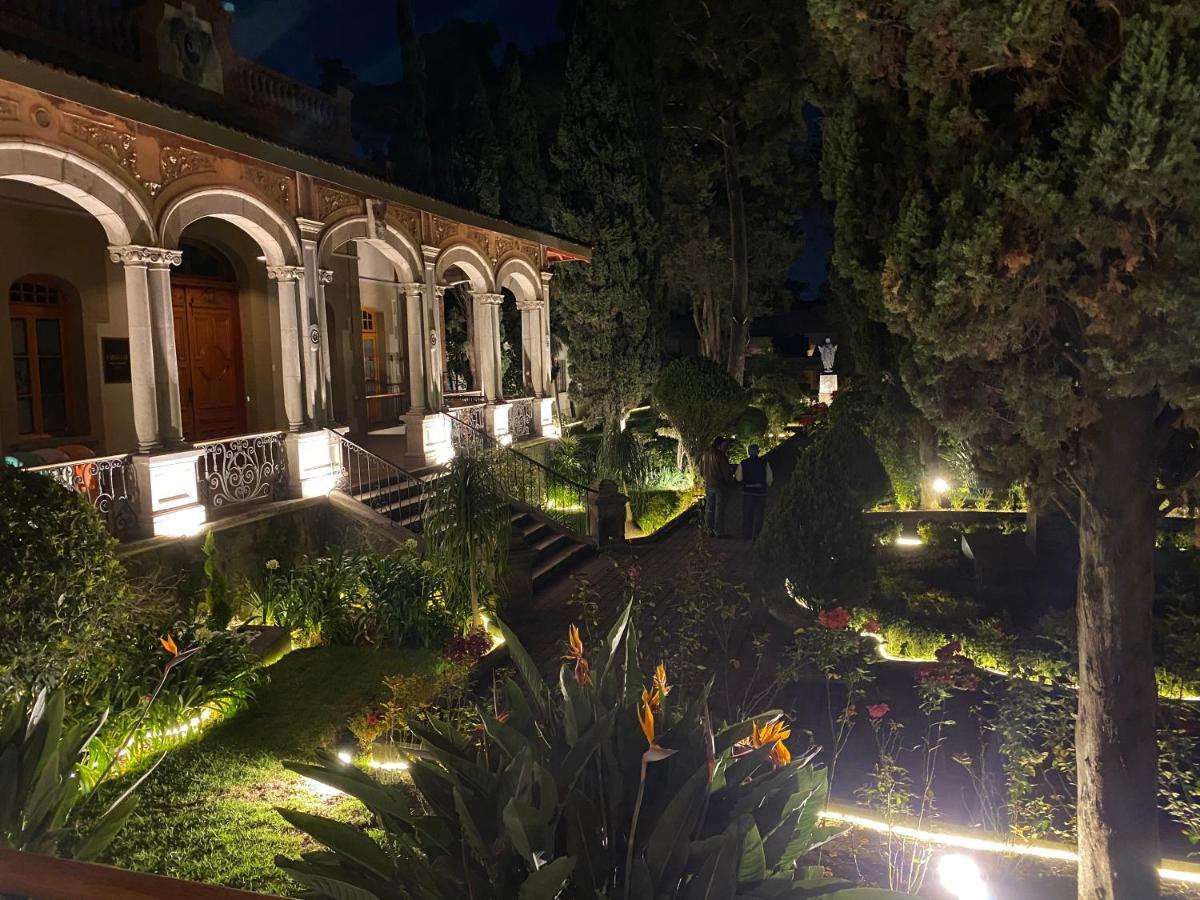 Hotel Express Quinta Soledad Mexico City Ngoại thất bức ảnh
